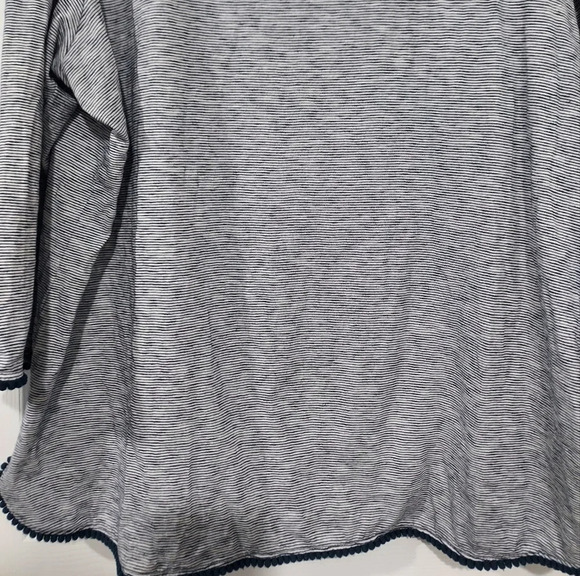 Talbots Woman Navy Blue & White Striped Scoop Neck Blouse in Size 2X - Picture 4 of 12